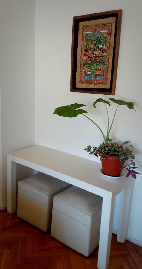 דירות בואנוס איירס Depto 2 Ambientes Muy Luminoso Con Wifi Y Vista A La Plaza מראה חיצוני תמונה